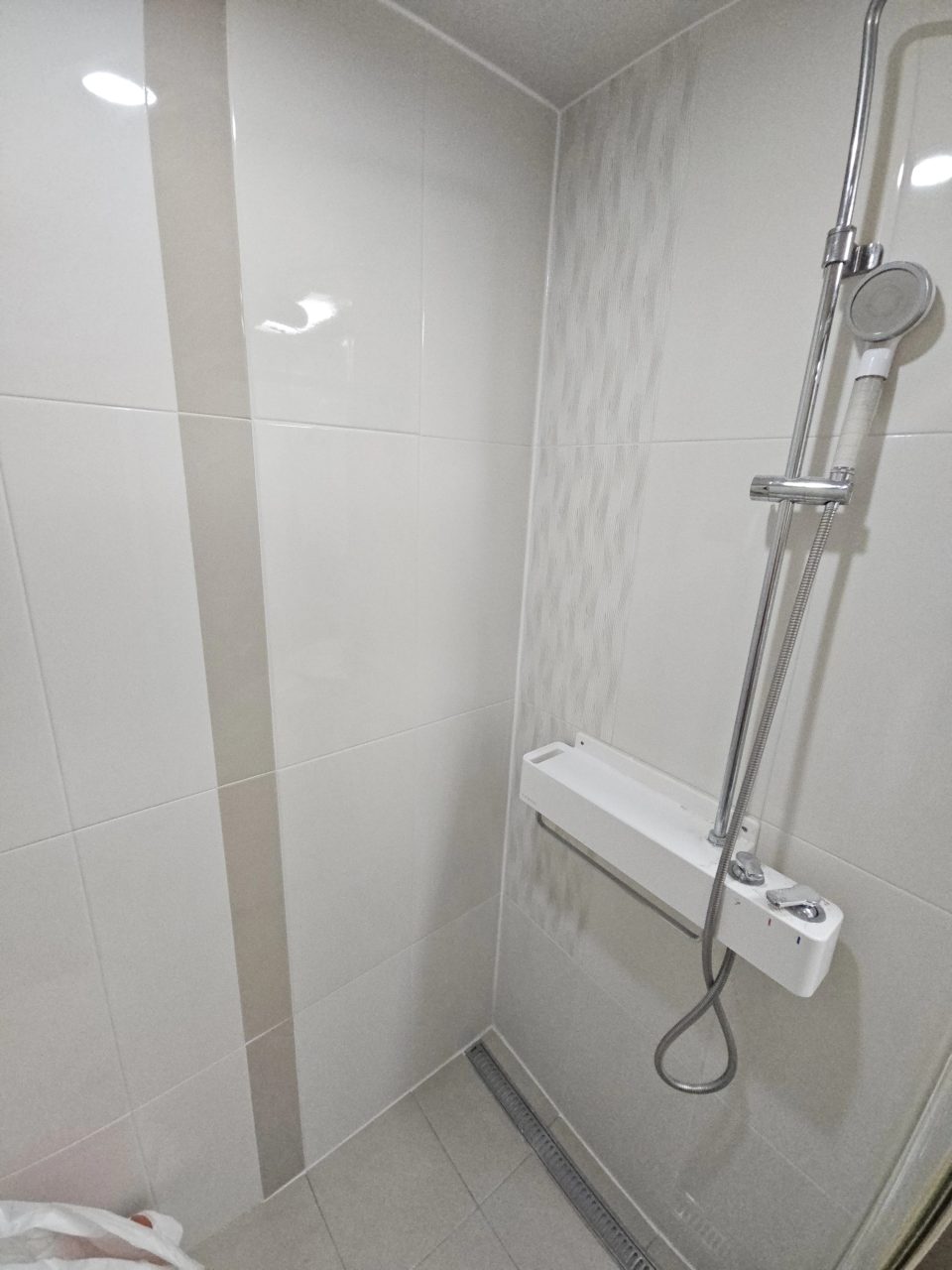 송도 욕실 샤워부스 샤워헤드 설치